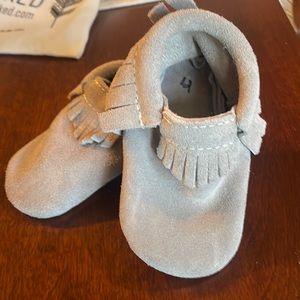 Freshly picked light gray suede slip on mocassin. Size 4